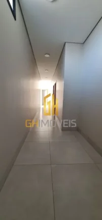 Imagem Casa com 3 quartos no Setor Faiçalville em terreno com 378m² com 221,38m² de área construída po...