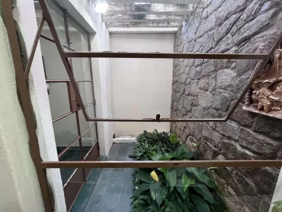 Imagem 2 casa á venda em Barbacena com 3 dormitório e 2 suítes no Santa Cecília