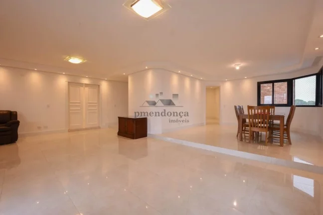 Imagem Apartamento à venda no Alto de Pinheiros com 04 suítes e 05 vagas, 310m²
