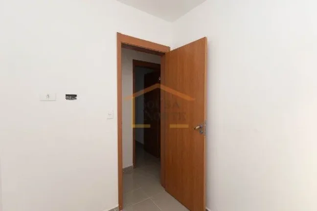Imagem Apartamento com 39,05m², dispõe de 2 dormitórios, sala para dois ambientes, cozinha com gabinete ...