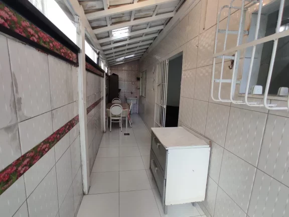 Imagem Apartamento Alto Padrão, 02 Quartos, 01 Suite, 01 Vaga de Garagem, Escada, Praia do Morro, Guarapari - ES