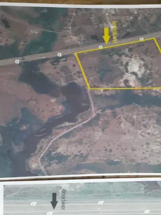 A 5ª Avenida Imóveis, apresenta essa área que mede 185.000,00m2 e 507,00m de Testada para BR 324: por R$ 50,00 / m2.