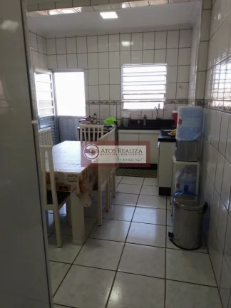 Imagem Vendo Excelente Sobrado, Repletos em Armários - São Paulo