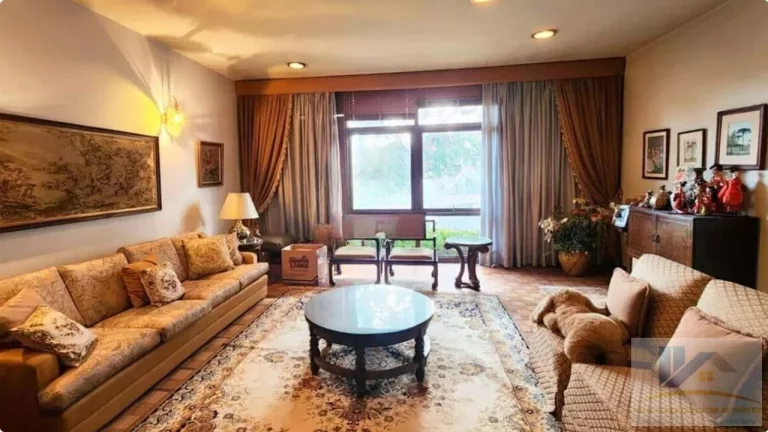 Imagem Casa para Venda em Curitiba, Jardim Botânico, 3 dormitórios, 3 banheiros, 1 vaga