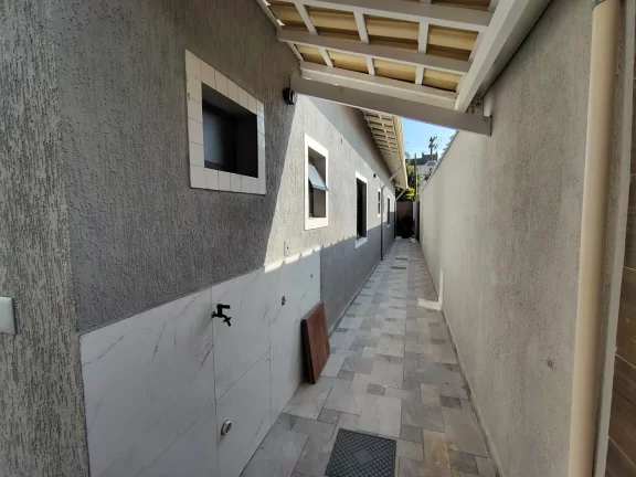 Imagem Casa para Venda em Praia Grande, Caiçara, 4 dormitórios, 4 suítes, 5 banheiros, 3 vagas