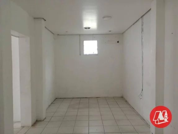 Imagem Loja na esquina com a Ipiranga, 144m², Salão grande + escritório