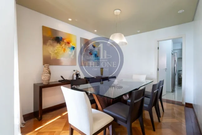 Imagem Apartamento de Luxo à Venda em Indianópolis, São Paulo - 3 Quartos, 3 Suítes, 2 Salas e 195m² de Pura Sofisticação!