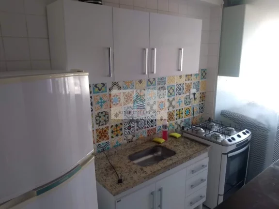 Imagem Apartamento à venda no Rio de Janeiro-RJ, bairro Camorim: 2 quartos, 1 sala, 1 banheiro, 1 vaga, 50m². Venha conferir!