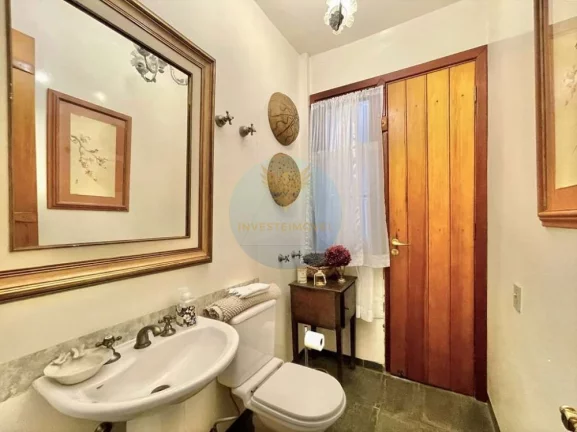 Imagem Casa em Condomínio a Venda no bairro Granja Viana - Carapicuíba, SP