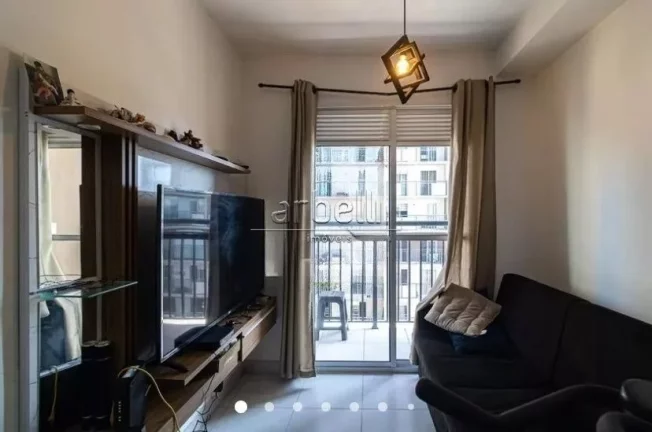 Imagem Apartamento com 28 M² com 1 banheiro, sala, cozinha, quarto, sacada e sem vaga de garagem. Apartame...