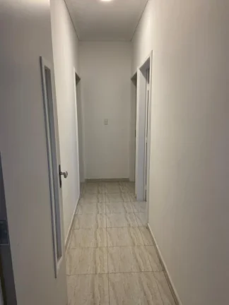 Imagem "Cansado de viver apertado e inseguro? Descubra essa raridade com terreno gigante e estilo!"