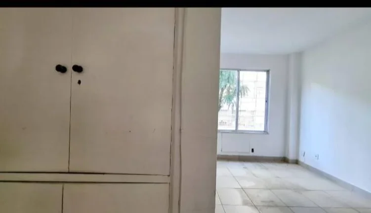 Imagem APARTAMENTO 3 QUARTOS COM VARANDA LUGAR BUCÓLICO GÁVEA