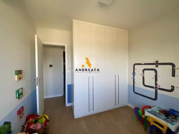 Imagem Barra da Tijuca - Alfa Barra - Vendo maravilhoso apto de 3qts - 1 suite - Totalmente reformado- R$1.500.000