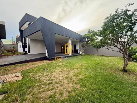 Imagem Casa com 3 quartos no Papilon Park em terreno com 407,50m² com 203m² de área construída possui:
...