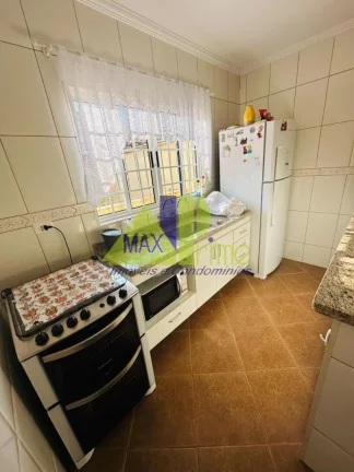 Imagem Imperdível Casa à Venda em São Paulo-SP: 3 Quartos, 1 Suíte, 2 Salas, 3 Banheiros, 2 Vagas na Vila Granada - 260m²