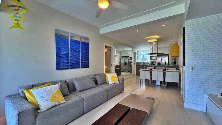 Imagem Apartamento com 3 dormitórios à venda, 102 m por R$ 3.200.000,00 - Riviera