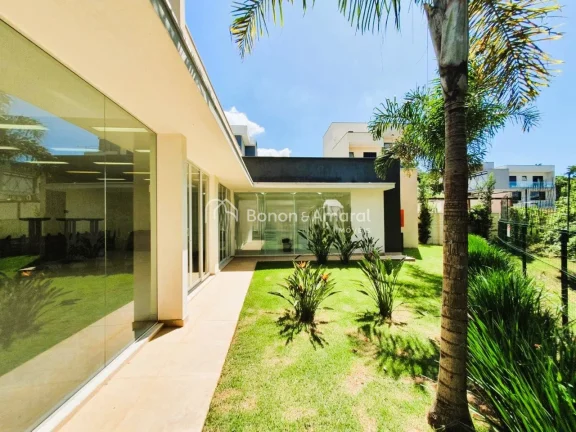 Imagem Terreno à venda em Condomínio de Alto padrão em Valinhos, plano, com ocupação perfeita para con...