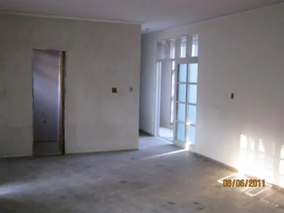Imagem Imperdível! Casa à venda em São Paulo-SP, City América: 3 quartos, 1 suíte, 4 banheiros, 10 vagas de garagem, 474m².