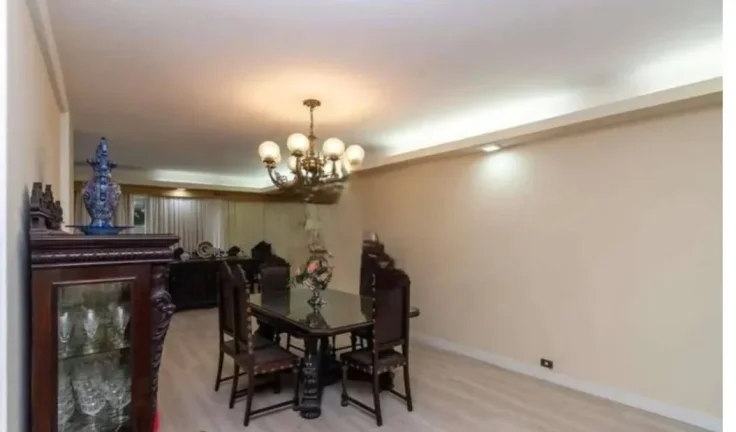 Imagem Hilário de Gouveia quadra da praia 328m2 2 vagas
