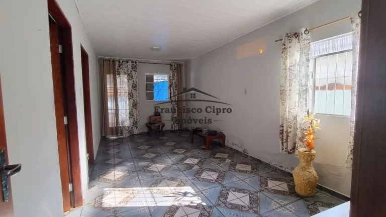 Imagem Casa à venda no bairro Vila Paulista - Guaratinguetá/SP