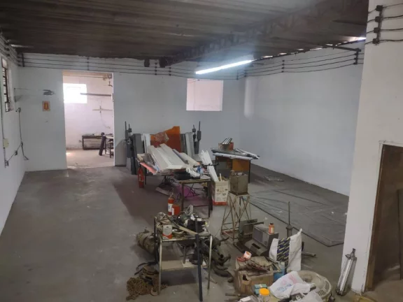 Imagem Galpão, 750 m² - venda por R$ 2.300.000,00 ou aluguel por R$ 12.030,00/mês - Vila Humaitá - Santo André/SP