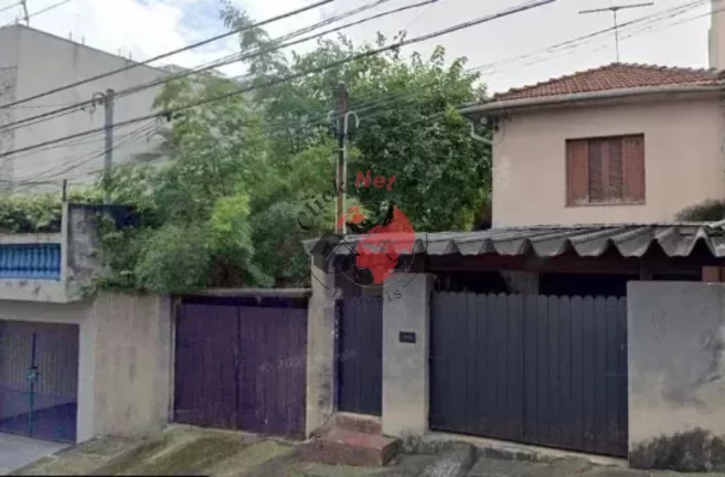 Imagem Casa Térrea Antiga em Terreno de 400m² ,Casa frente 1 dormitório, sala, cozinha e casa fundo 2 dormitórios, bairro Campestre, Santo André