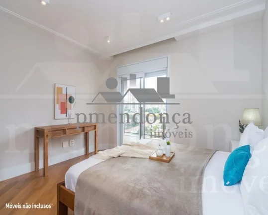 Imagem Apartamento reformado à venda em Higienópolis com 3 suítes e 4 vagas, 169m2.