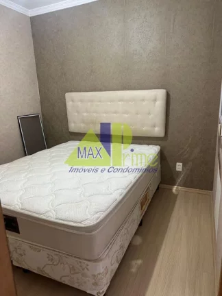 Imagem Casa à venda na Vila Granada, São Paulo-SP: 2 quartos, 1 suíte, 1 sala, 2 banheiros, 2 vagas, 160m². Confira já!