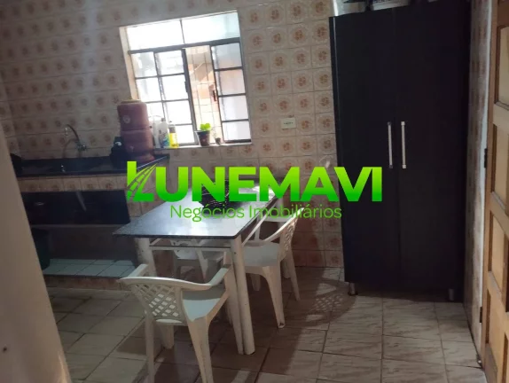 Imagem CASA À VENDA – 3 CASAS NO MESMO LOTE | GUAIANAZES
