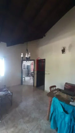 Imagem Chácara de luxo em condomínio: 3 quartos, 2 salas, 2 banheiros, 210m² - Jardim Lago da Cantareira, Mairiporã-SP.