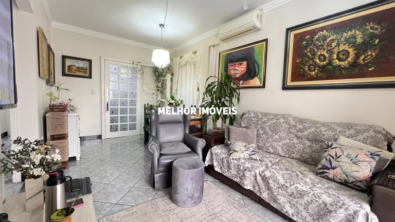 Imagem Casa a venda com 242 m² - Centro Sul de Balneário Camboriú.
