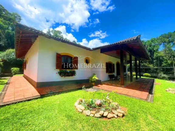 Imagem Casa em Condomínio Fechado à Venda em Campos do Jordão | Terreno de 2.500m2 e Lazer Completo