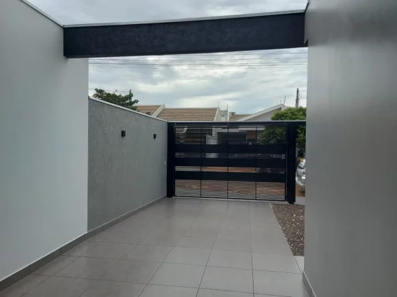 Imagem Alto Padrão para Venda em Sarandi, JARDIM SÃO PAULO II, 3 dormitórios, 1 suíte, 2 banheiros, 2 vagas