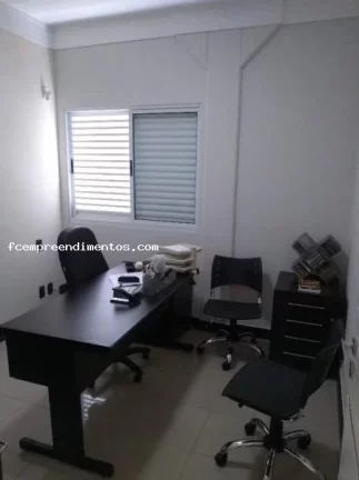 Imagem Galpão para Venda em Limeira, Parque Campos Elíseos, 2 dormitórios, 5 banheiros, 1 vaga