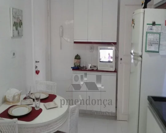 Imagem Oportunidade única no bairro de Higienópolis em prédio neoclássico excelentemente bem localizado...