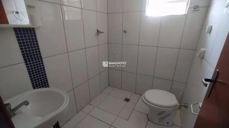 Imagem Chácara com 4 dormitórios à venda, 1024 m² por R$ 950.000,00 - Estância Lago Azul (Ártemis) - Piracicaba/SP