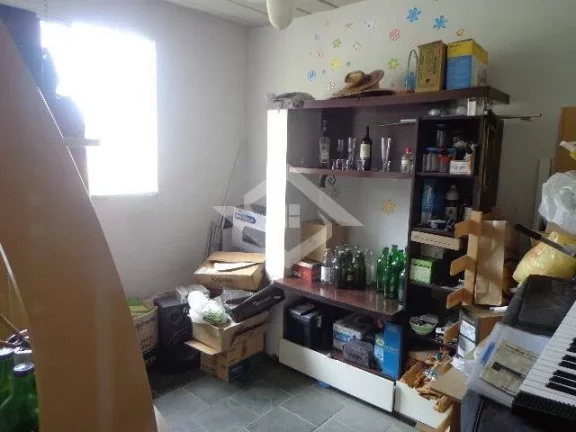 Imagem Apartamento em Inhoaíba com 2 Quartos, Condomínio Clube