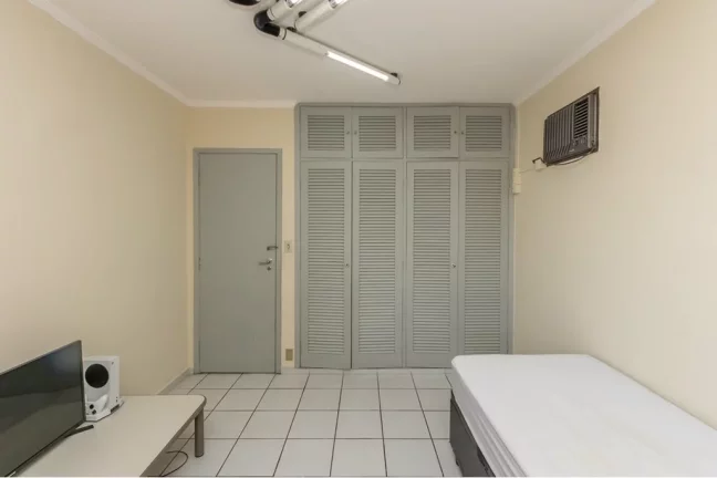 Imagem CASA RESIDENCIAL em São Paulo - SP, Jabaquara