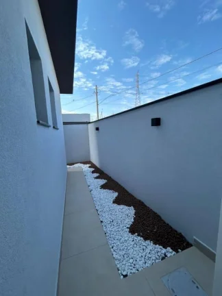 Imagem Casa Sobrado, 3 dormitórios ( 1 suíte), 3 vagas, Condomínio Ruda, Bairro da Floresta - Sjc.