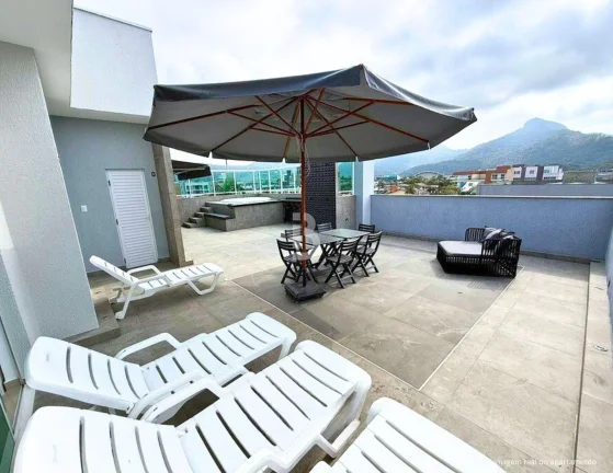 Imagem Cobertura Linear de Alto Padrão em Caiobá, Matinhos - Luxo, Conforto e 4 Quadras do Mar - R$ 1.750.000