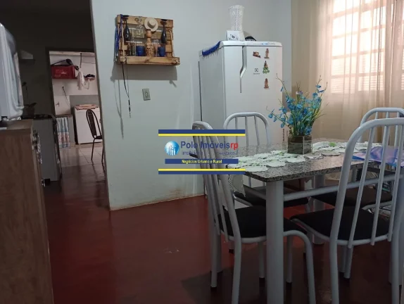 Imagem Casa em Serrana - SP R$ 180.000,00 são 2 casas no terreno 10 X 25 m, 1 dormitório, sala, cozinha, 1 carro, quintal - Centro