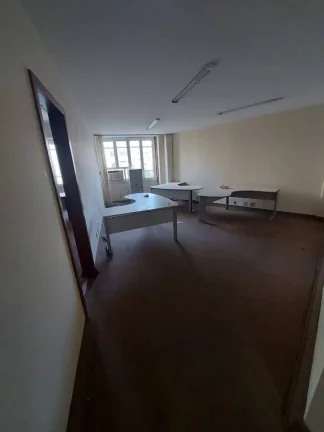 Imagem CONJUNTO DE SALA CONJUGADA À VENDA AVENIDA CHURCHILL.