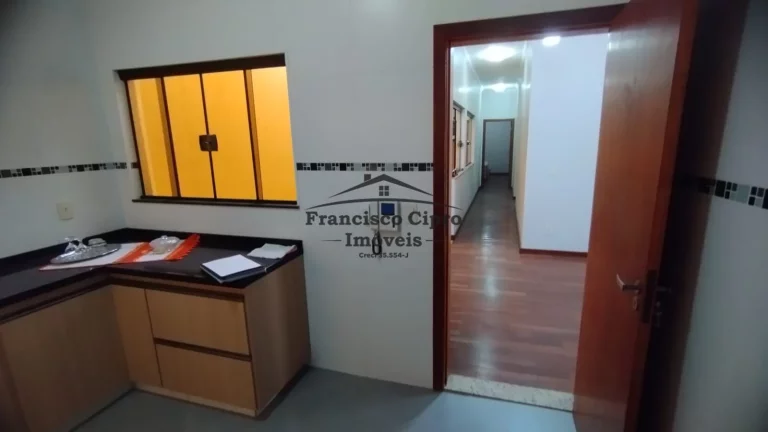 Imagem Casa à venda no bairro Portal das Colinas - Guaratinguetá/SP