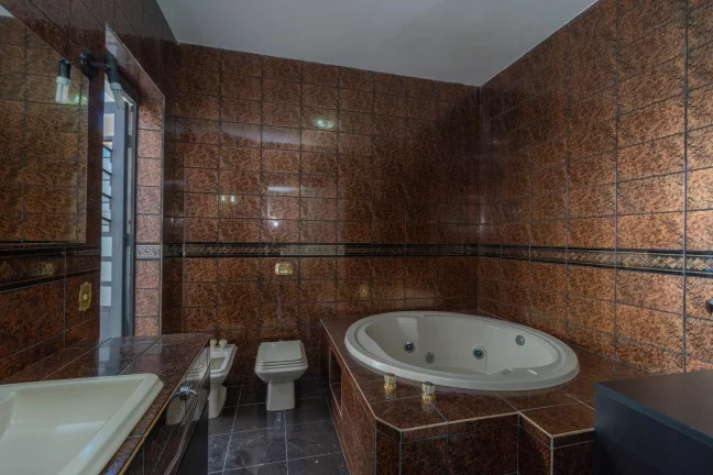 Imagem Casa Comercial no bairro Santa Quitéria