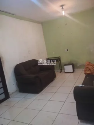 Imagem Chácara em Uberaba com 2 dormitórios e ampla área verde