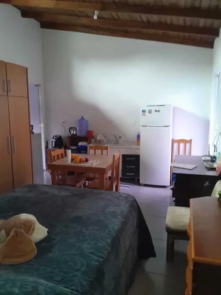 Imagem Casa com 2 dormitórios sendo 1 suíte e 1 vaga de garagem - Bairro Limeira Baixa – Brusque/SC