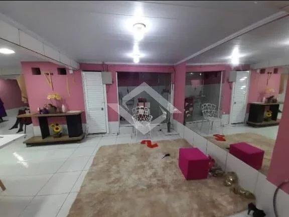 Imagem Casa dúplex com 3 quartos e 240m² em condomínio – Campo Grande RJ