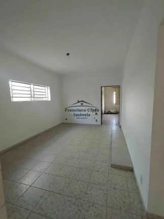 Imagem Casa à venda no bairro Vila Comendador Rodrigues Alves (Pedregulho) - Guaratinguetá/SP