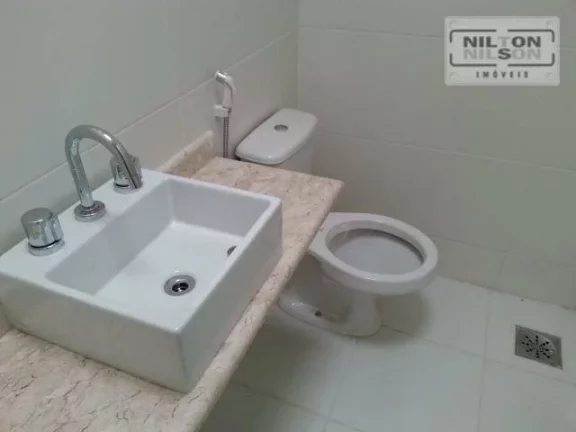 Imagem Casa com 3 dormitórios à venda, 225 m² por R$ 900.000,00 - Condomínio Vivenda das Cerejeiras - Valinhos/SP