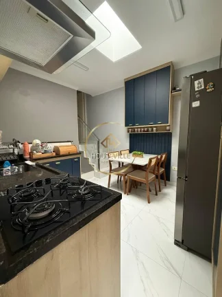 Imagem Casa, 3 Dormitórios, (1 Suíte),  2 Vagas, Jardim das Industrias, SJC